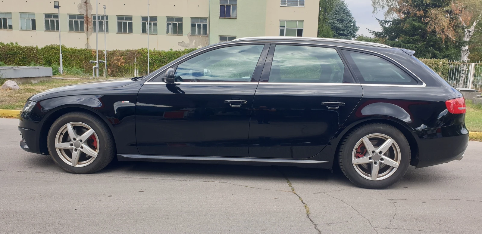 Audi A4 2.0tdi 4x4 Sline  - изображение 6