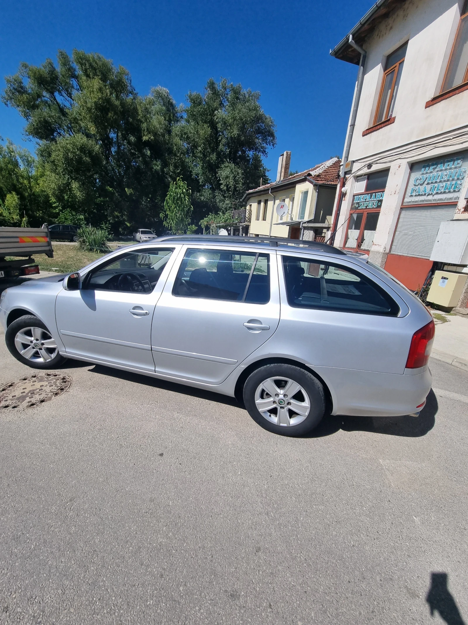 Skoda Octavia TSI.  6 скористи - изображение 4