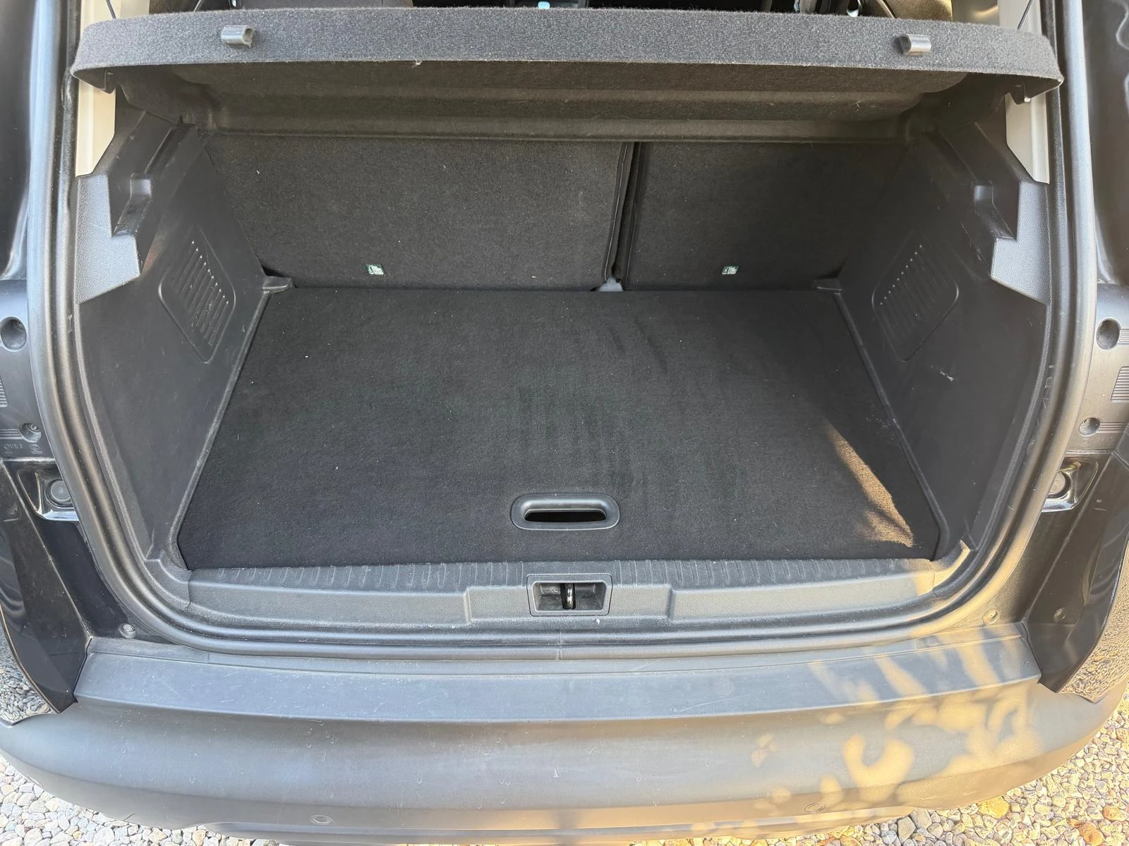 Renault Captur 1.5DCi, снимка 13 - Автомобили и джипове - 51891287