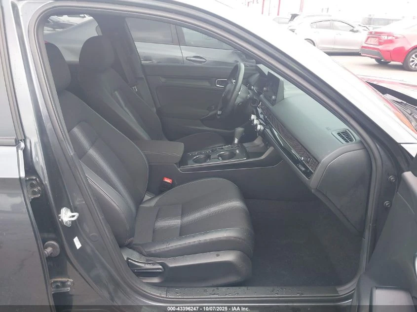 Honda Civic 2.0L I-4 DI, DOHC, VVT, 150HP Front Wheel Drive - изображение 10