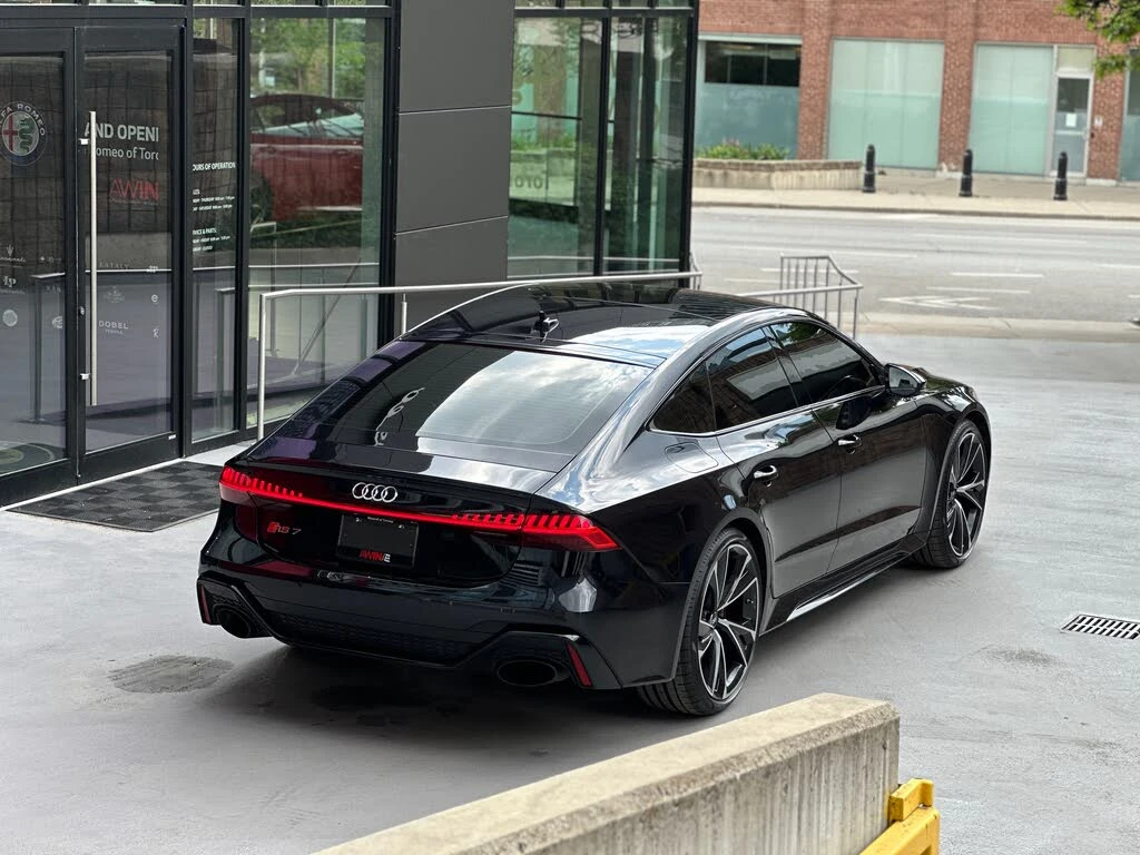 Audi Rs7 quattro * CARFAX * АвтоКредит * (ЦЕНА ДО БГ) - изображение 4