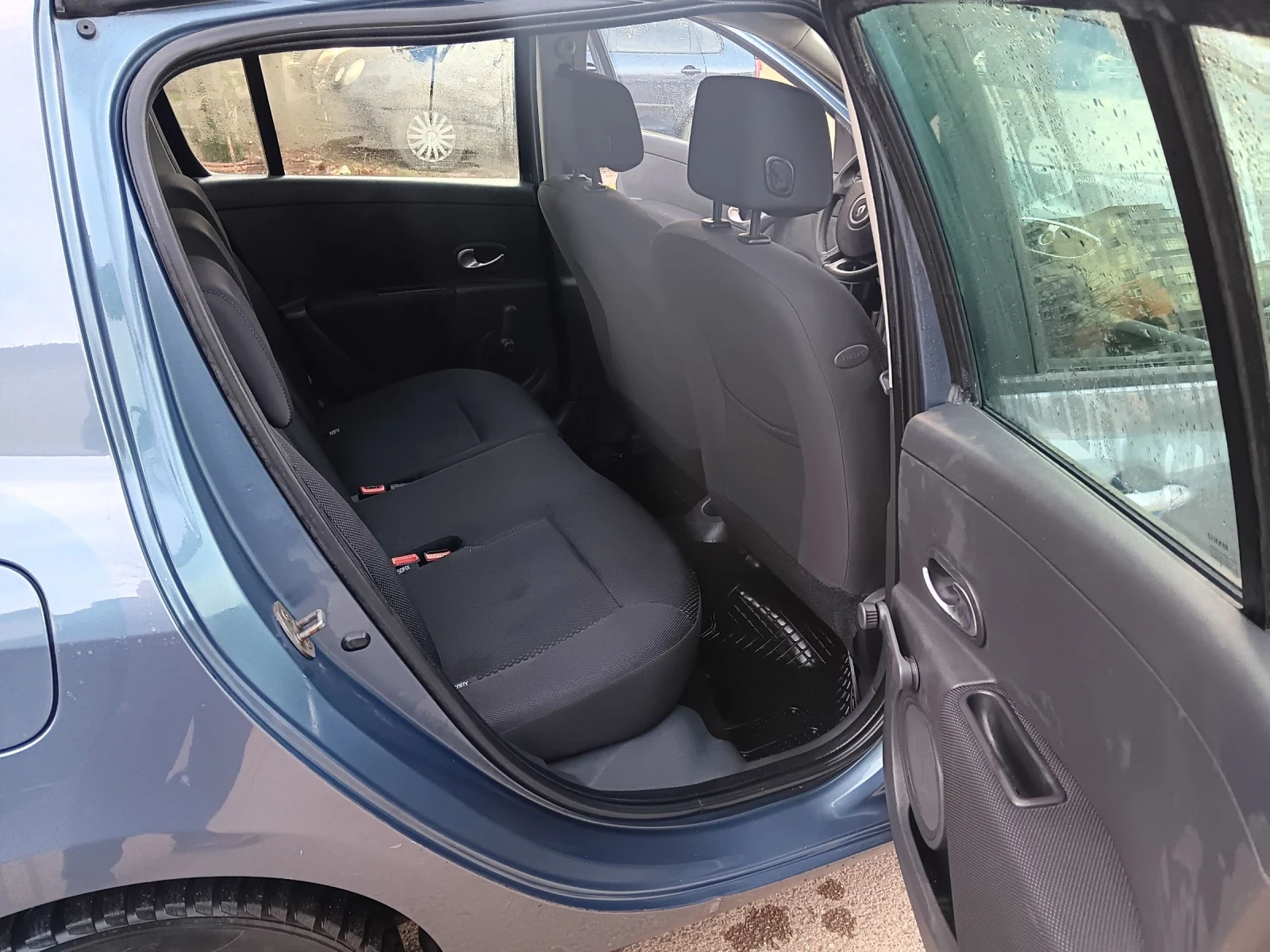 Renault Clio 1.5DCI - изображение 10