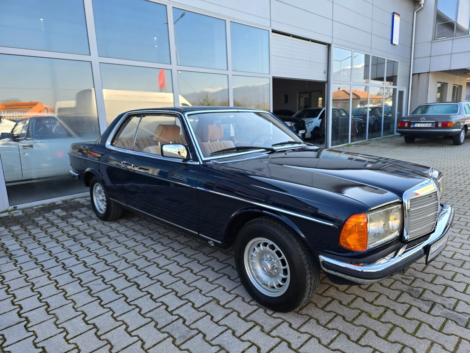 Mercedes-Benz 123 W123 COUPE.., снимка 2 - Автомобили и джипове - 53820802