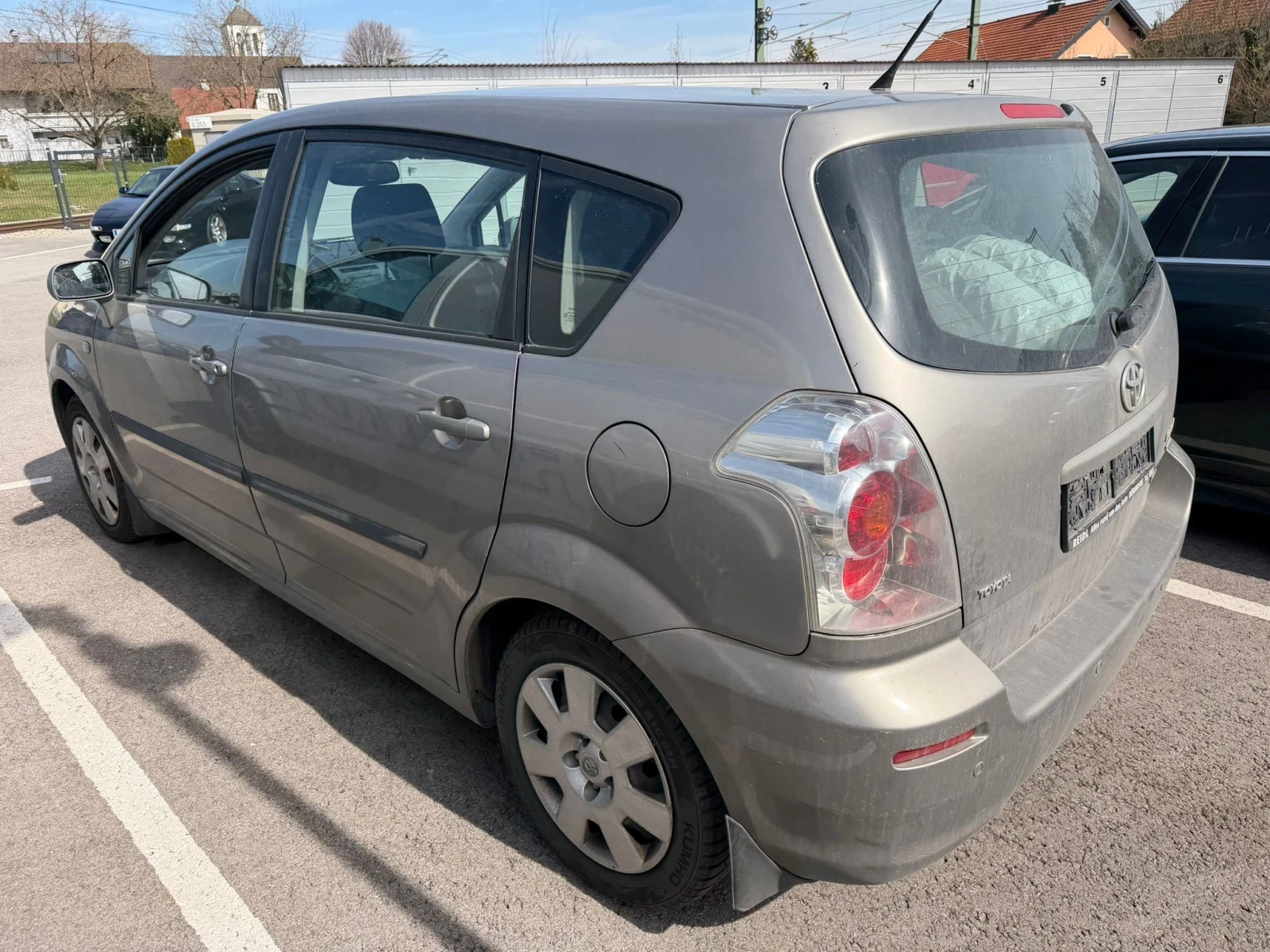 Toyota Corolla verso 2007+ 2.2+ 169хл+ 6ск+ С.ИСТОПИЯ+ 4 З.ГУМИ, снимка 4 - Автомобили и джипове - 53999455