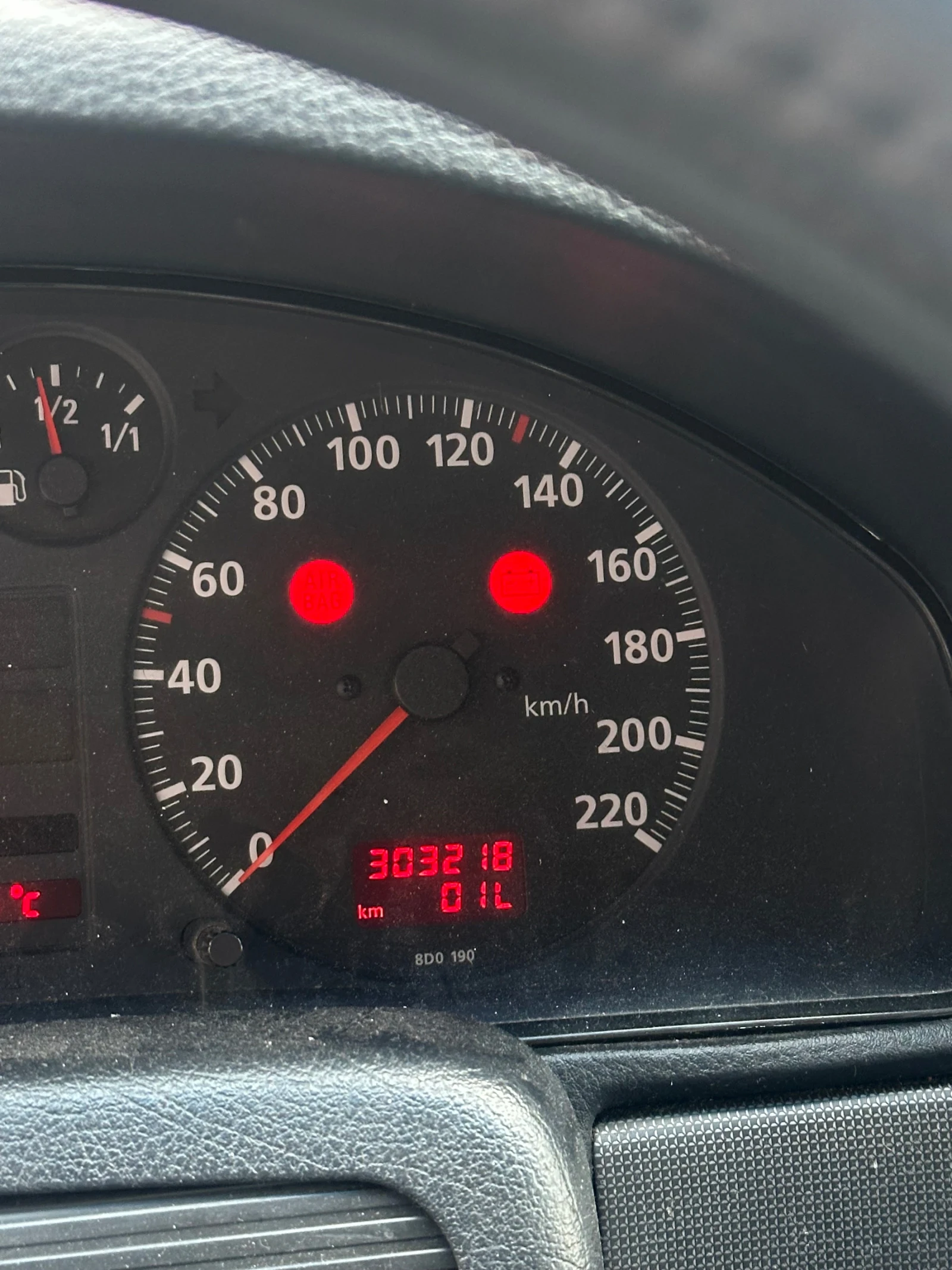 Audi A4, снимка 6 - Автомобили и джипове - 54244543