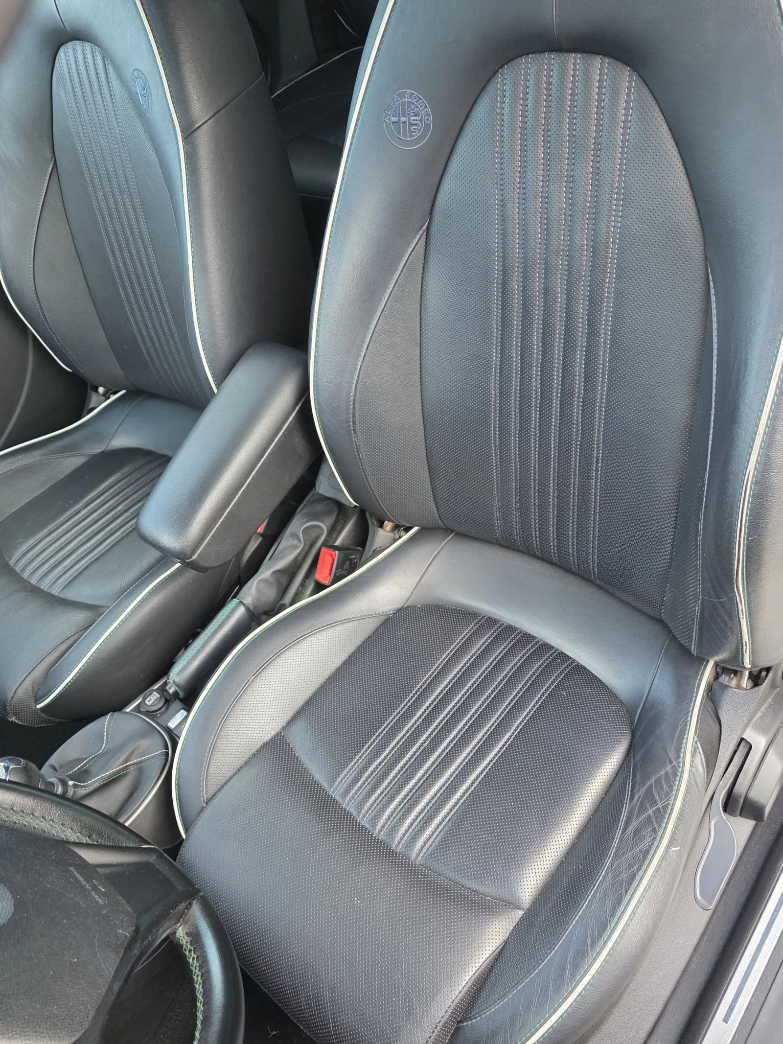 Alfa Romeo MiTo QV 1.4T 170�.�. / Bose / Panorama / Navi / Koja | Mobile.bg � ����������� 11