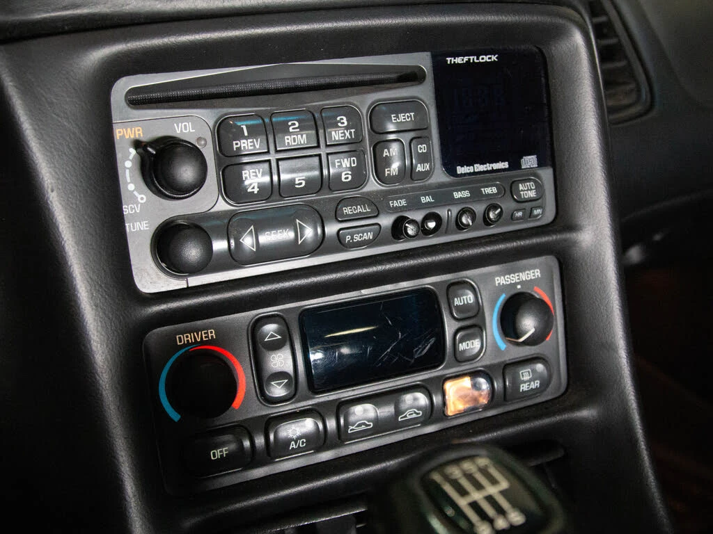 Chevrolet Corvette  Z06 Hardtop* Coupe* АвтоКредит * (ЦЕНА ДО БГ), снимка 12 - Автомобили и джипове - 54608940