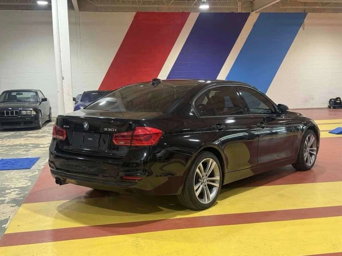 BMW 330 XDRIVE * КАФЯВВ САЛОН* ШИБИДАХ* ПОДГРЕВИ* КАМЕРА* , снимка 4 - Автомобили и джипове - 54906737