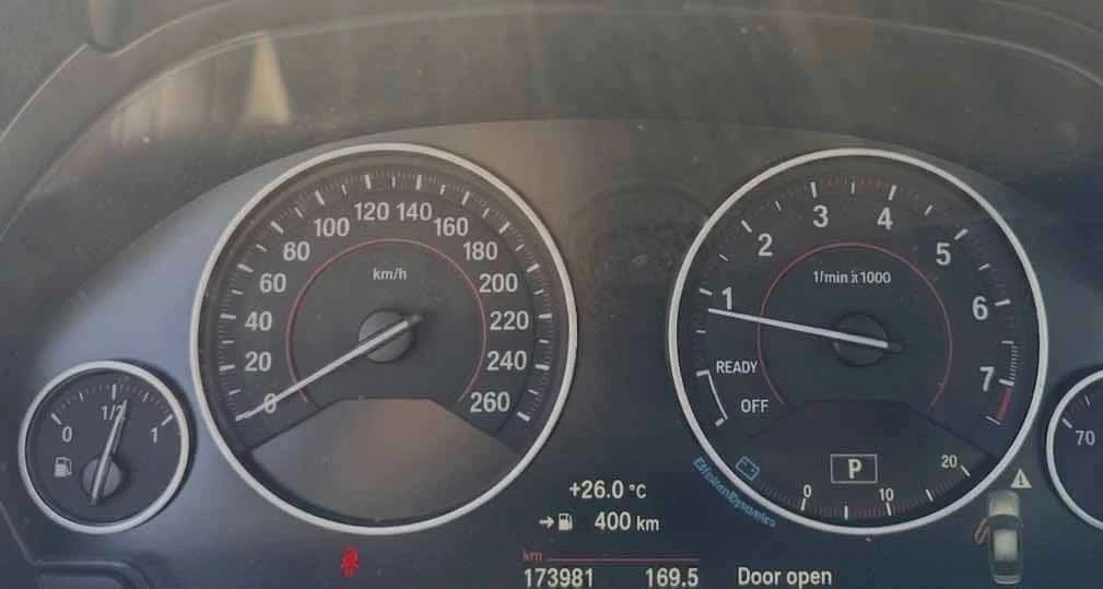 BMW 330 XDRIVE * КАФЯВВ САЛОН* ШИБИДАХ* ПОДГРЕВИ* КАМЕРА* , снимка 8 - Автомобили и джипове - 54906737