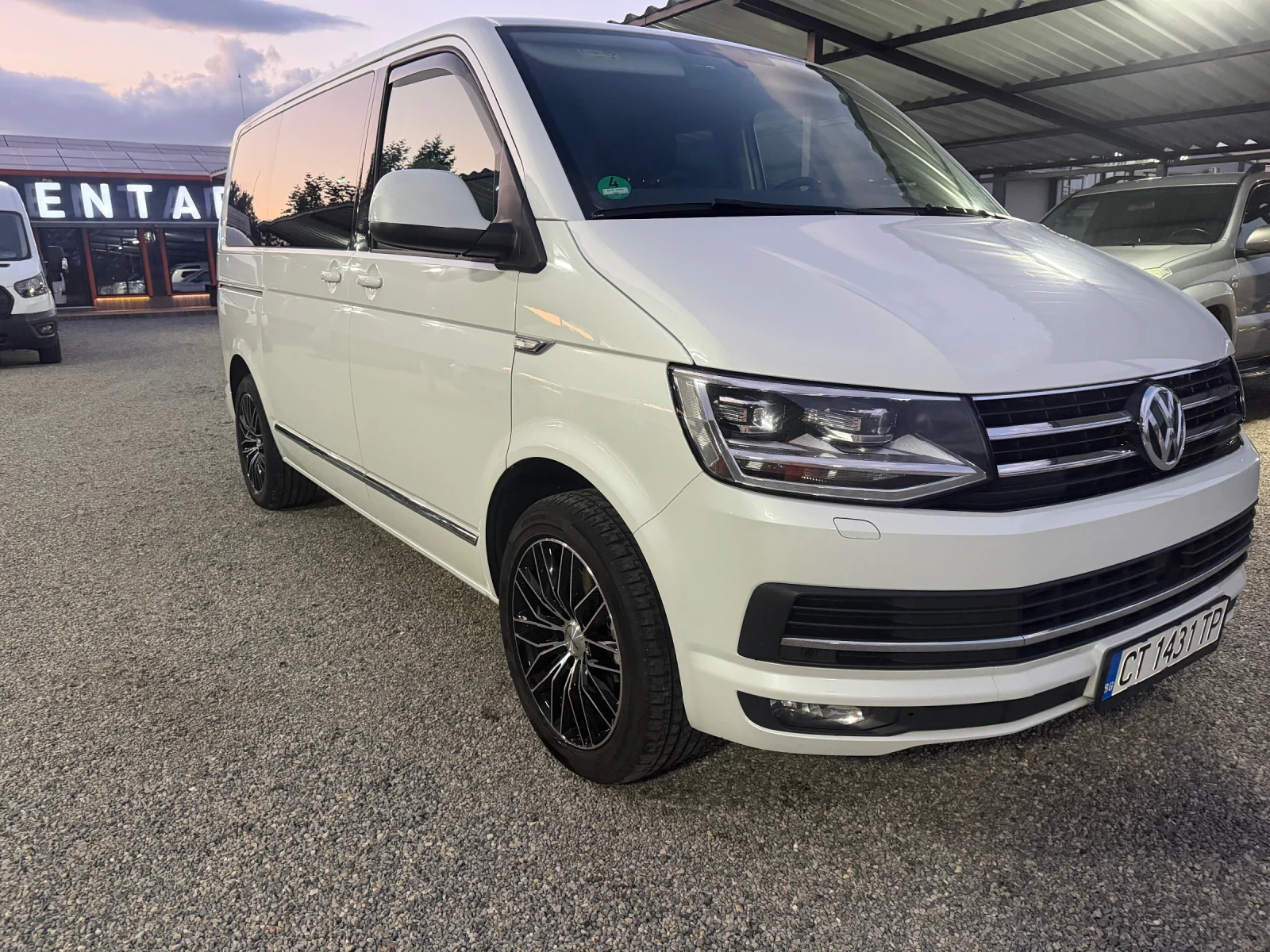 VW Multivan T6, 2.0TDI, DSG7, DiSTR., снимка 2 - Автомобили и джипове - 55157833