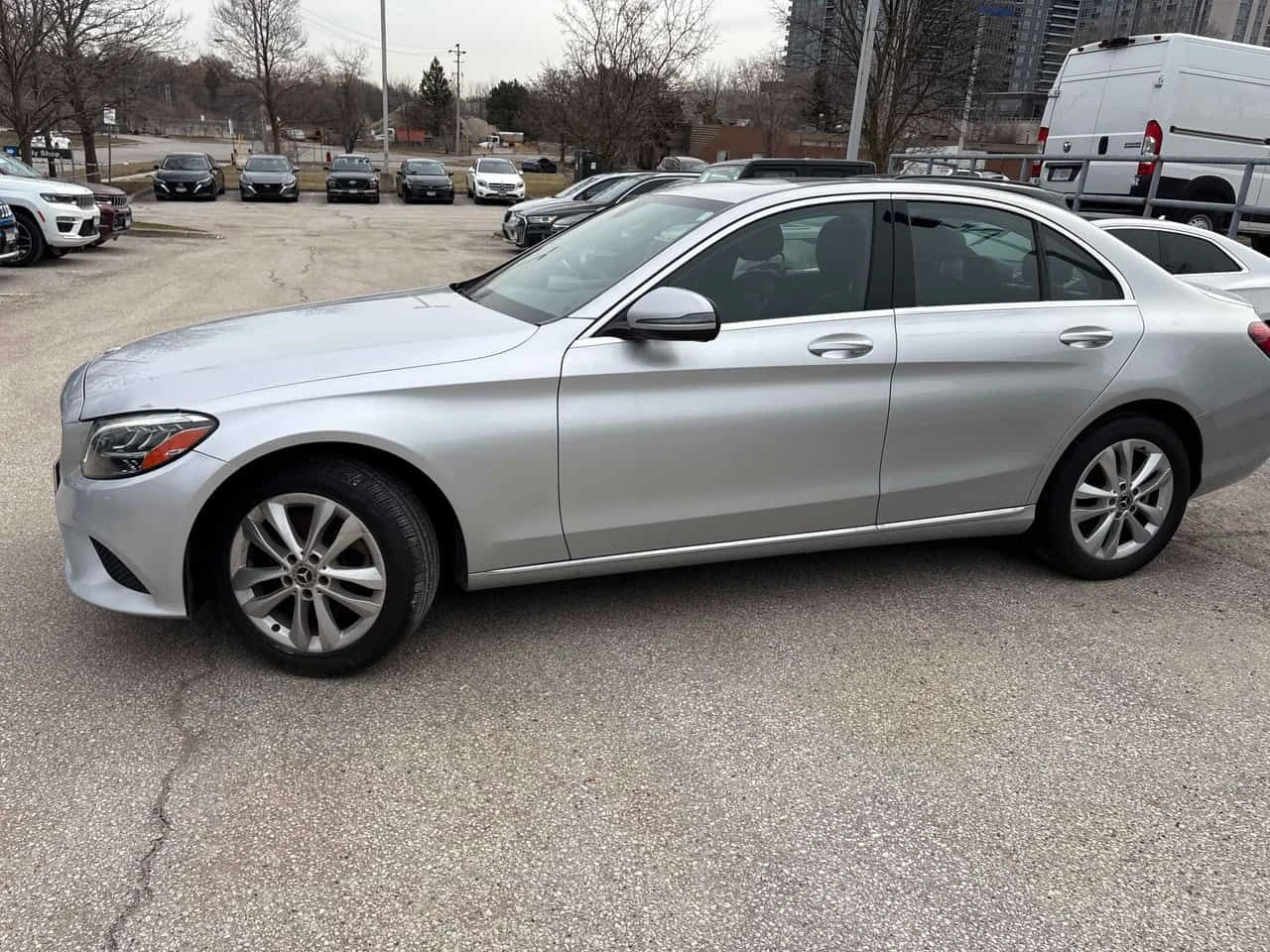 Mercedes-Benz C 300 * CARFAX * ЦЕНА ДО БГ, снимка 2 - Автомобили и джипове - 55218019