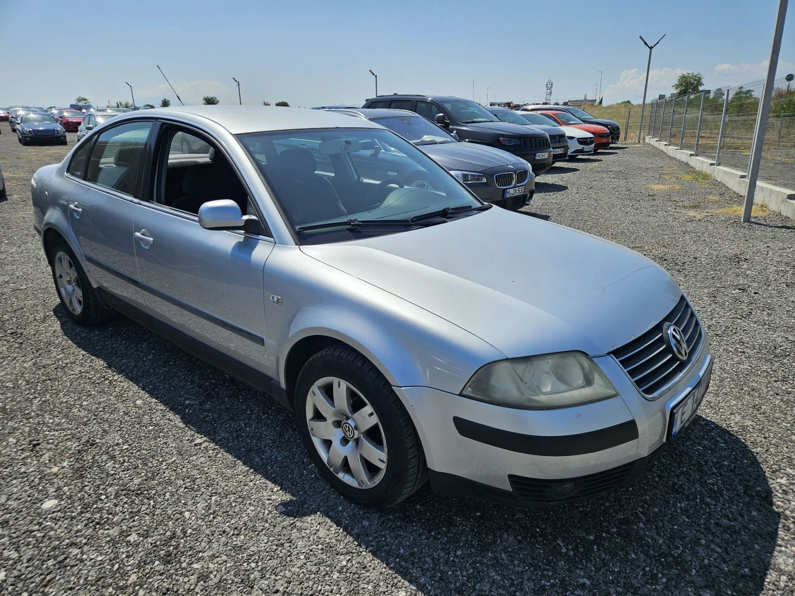VW Passat 1.9TDI, снимка 7 - Автомобили и джипове - 55351573