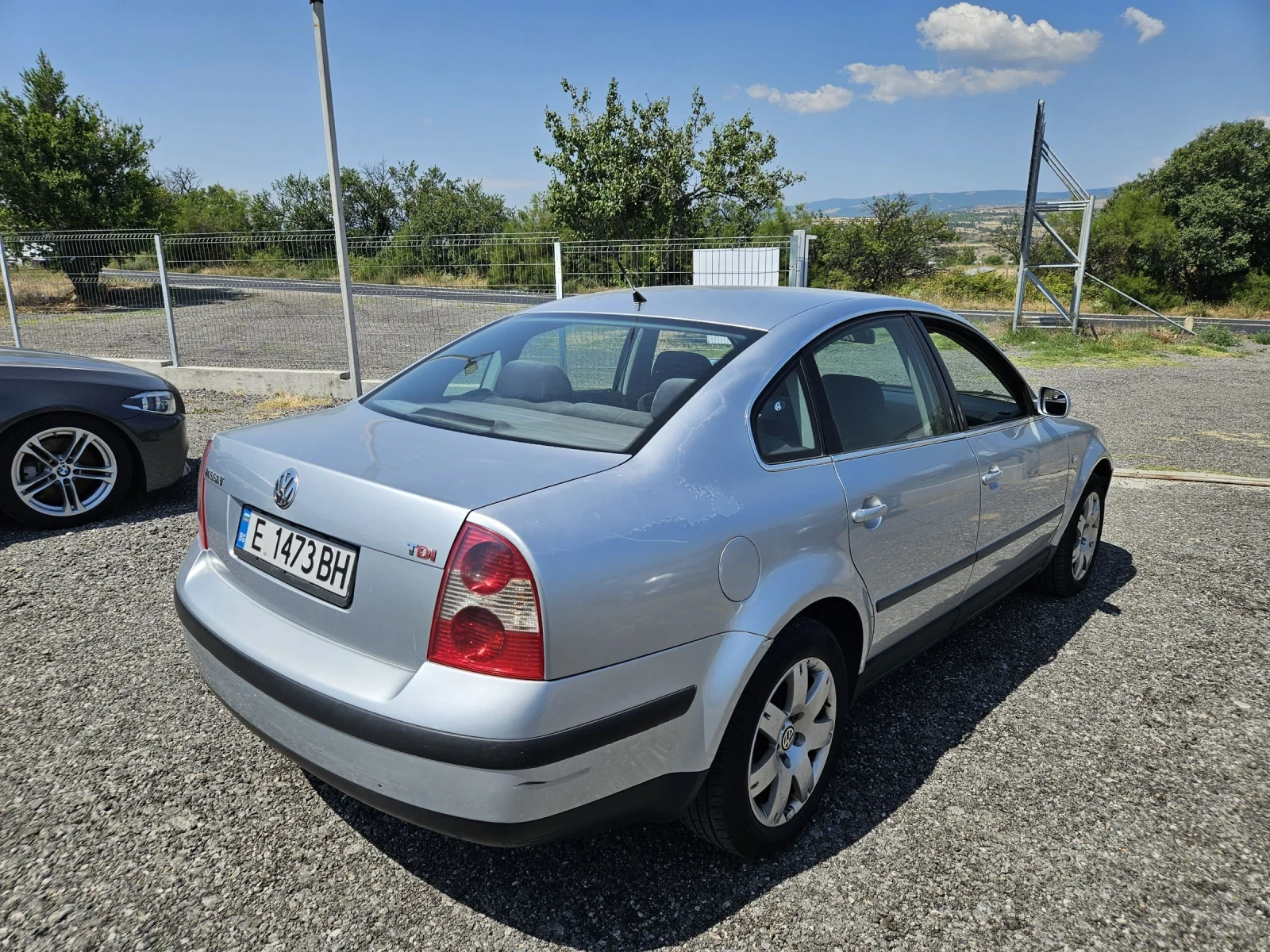 VW Passat 1.9TDI, снимка 5 - Автомобили и джипове - 55351573