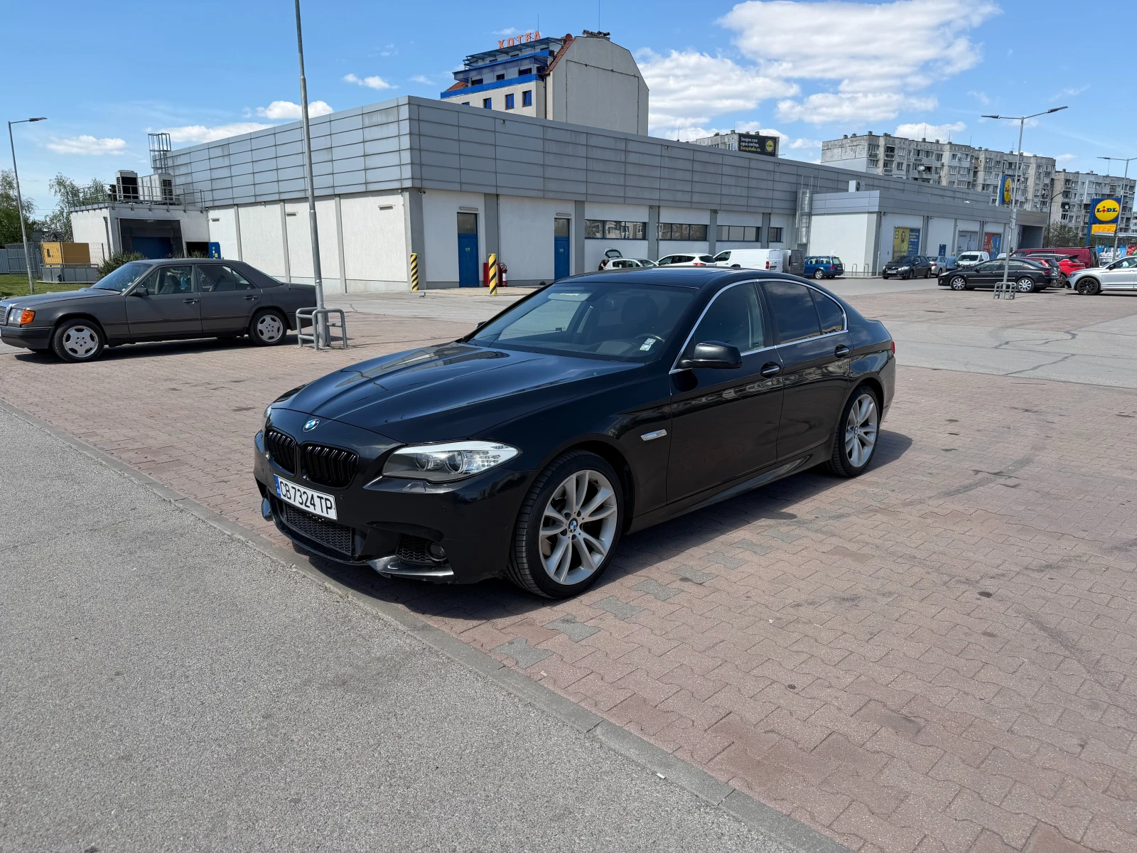 BMW 528 528 xi, снимка 3 - Автомобили и джипове - 55432262