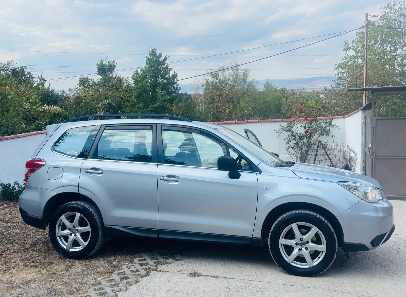Subaru Forester, снимка 2 - Автомобили и джипове - 56228233
