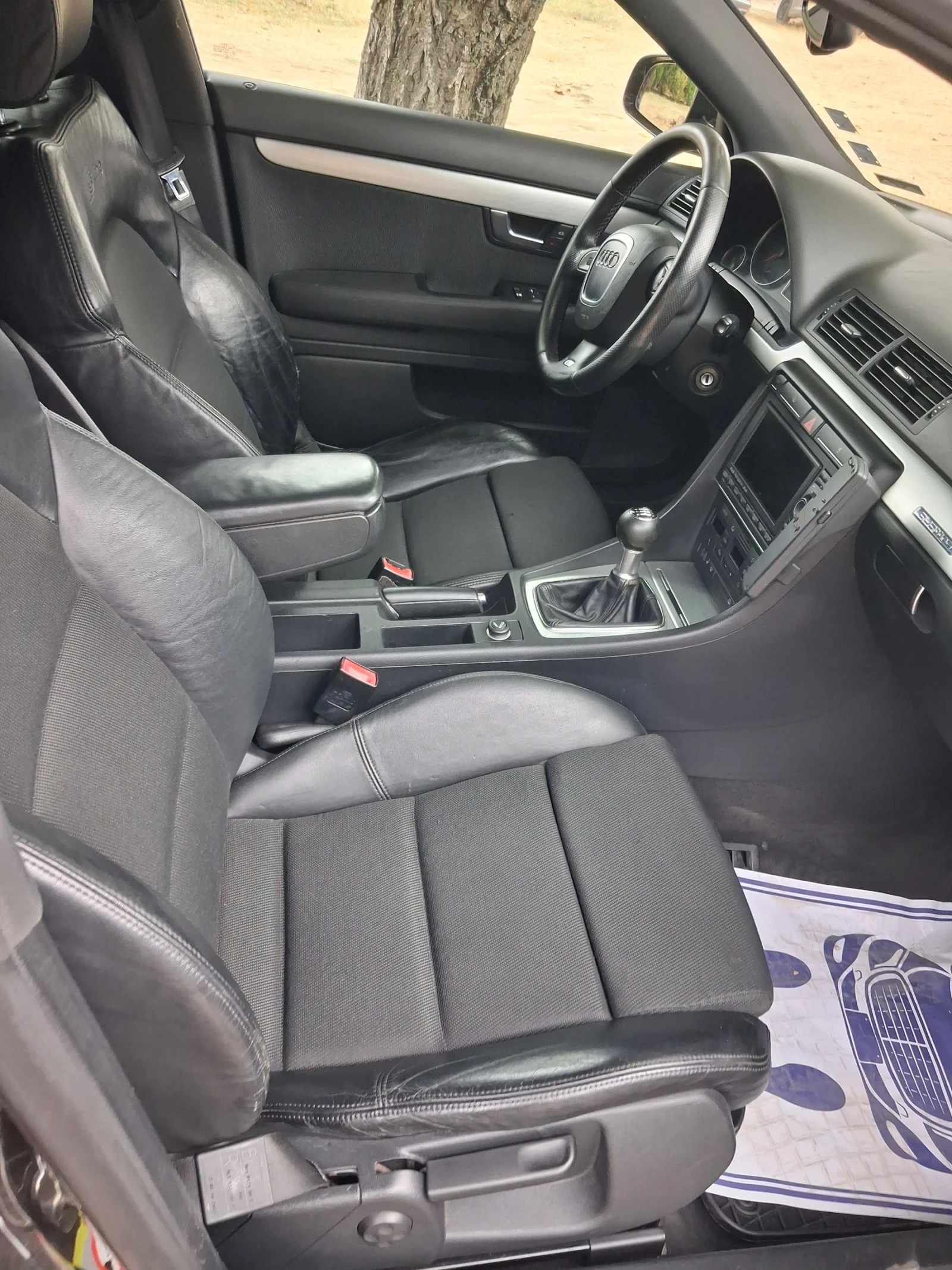 Audi A4 Комби, снимка 5 - Автомобили и джипове - 56347987