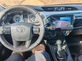 Toyota Hilux, снимка 10