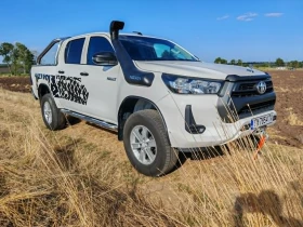 Toyota Hilux, снимка 1