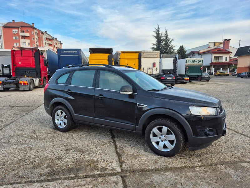 Chevrolet Captiva Фейслифт  , 7 МЕСТА, снимка 8 - Автомобили и джипове - 48624503