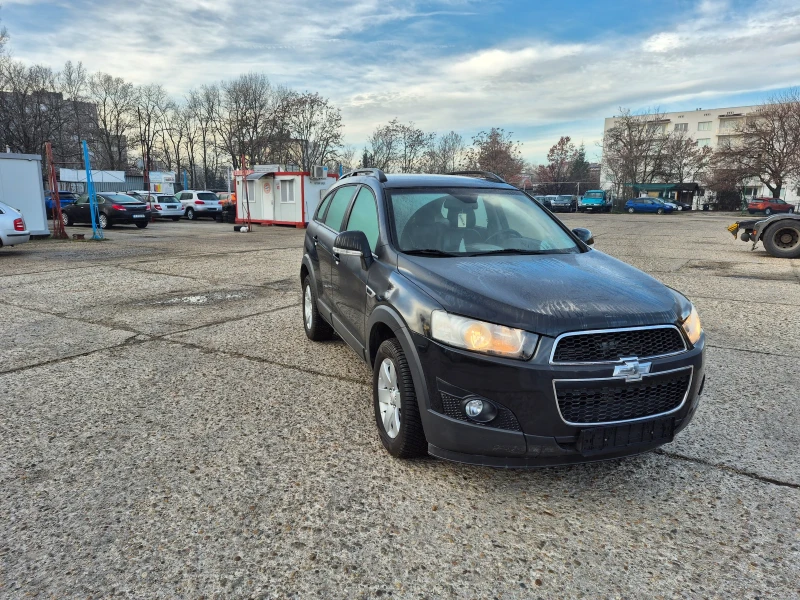 Chevrolet Captiva Фейслифт  , 7 МЕСТА, снимка 1 - Автомобили и джипове - 48624503