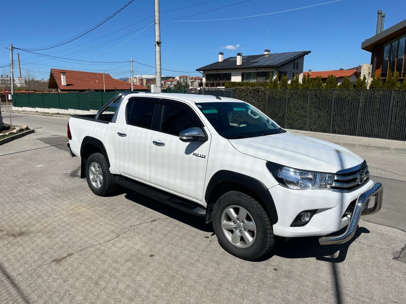 Toyota Hilux, снимка 4 - Автомобили и джипове - 49449156