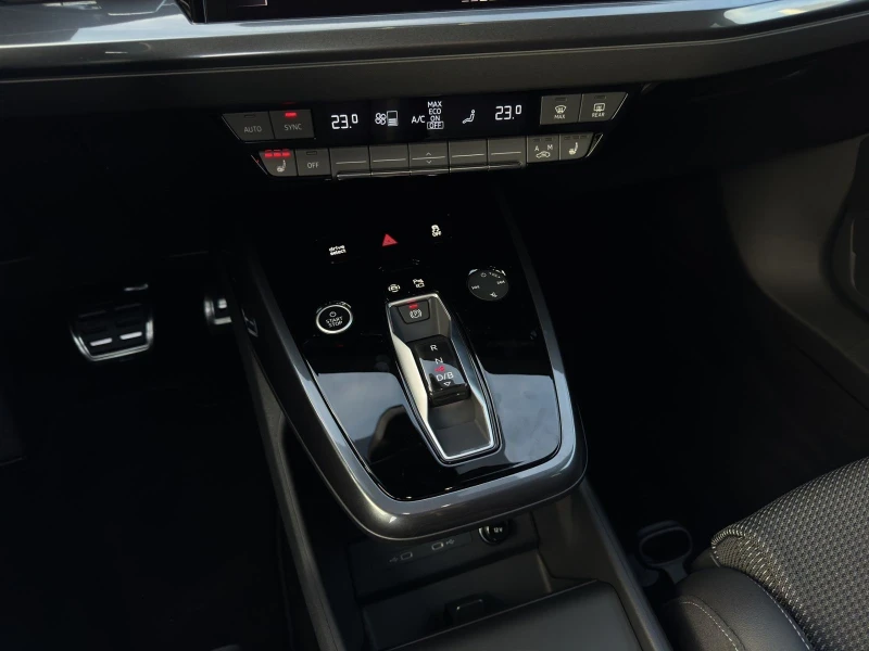 Audi Q4 E-TRON 45 S LINE EDITION HEAD UP , снимка 9 - Автомобили и джипове - 51509017