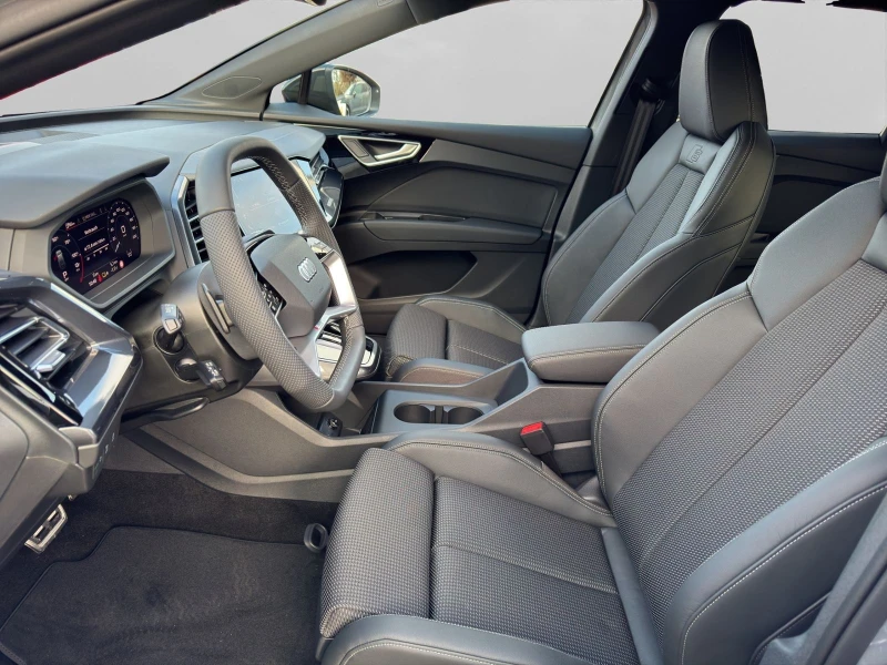 Audi Q4 E-TRON 45 S LINE EDITION HEAD UP , снимка 6 - Автомобили и джипове - 51509017