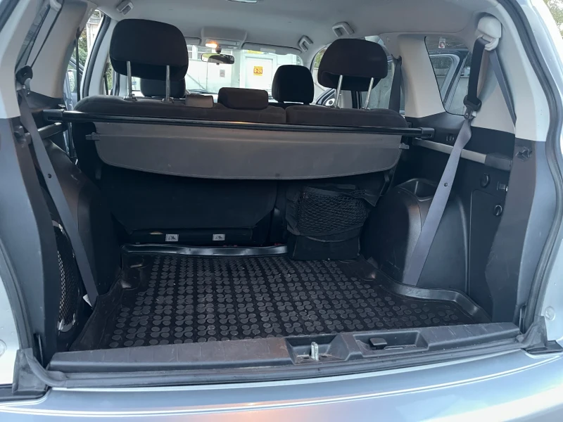 Mitsubishi Outlander, снимка 13 - Автомобили и джипове - 52390726