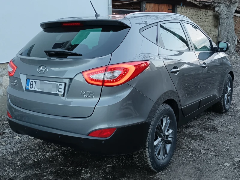 Hyundai IX35 1.7 crdi , снимка 6 - Автомобили и джипове - 52619385
