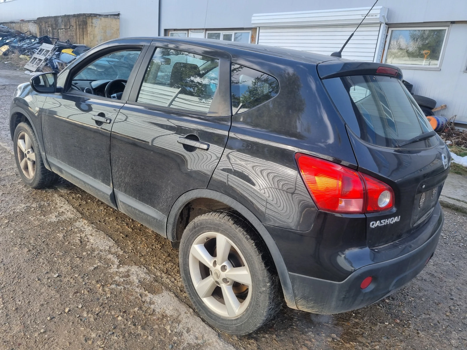 Nissan Qashqai 2.0dci-150ks-2008god-На части!!! - изображение 3