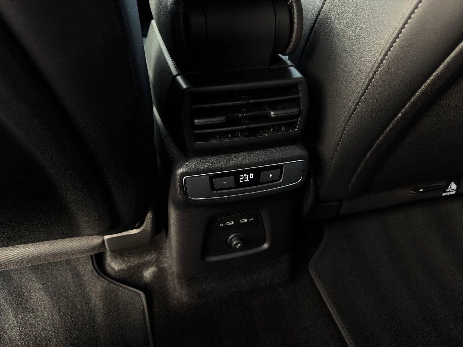 Audi Q4 E-TRON 45 S LINE EDITION HEAD UP  | Mobile.bg   15