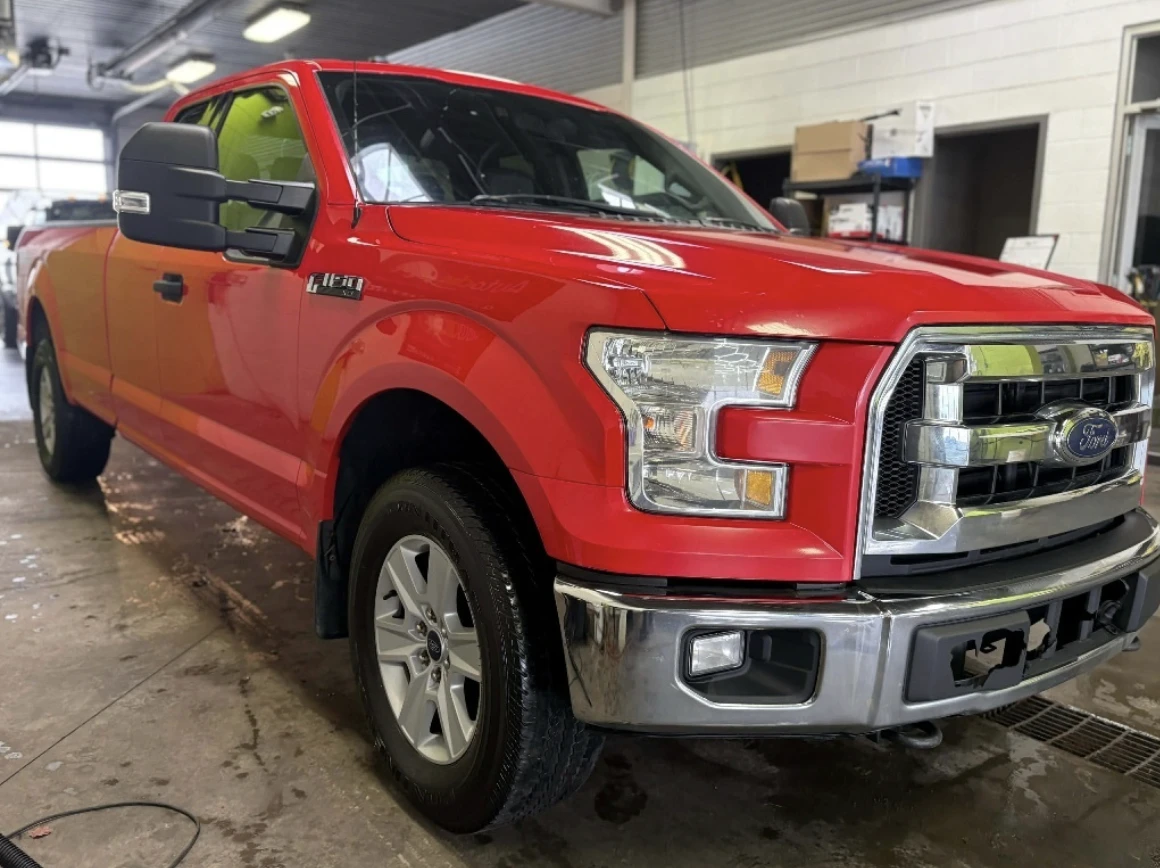 Ford F150 4WD SuperCab 145 XLT - изображение 3