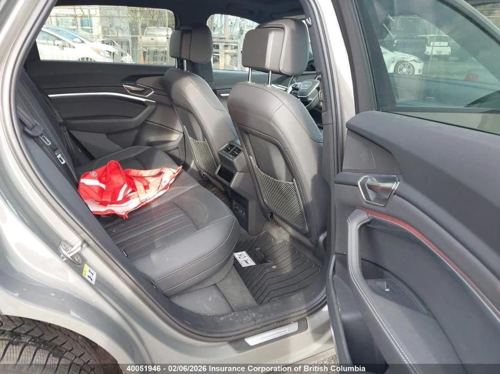 Audi E-Tron Q8 * CARFAX * ��� ������������ ������ | Mobile.bg � ����������� 12