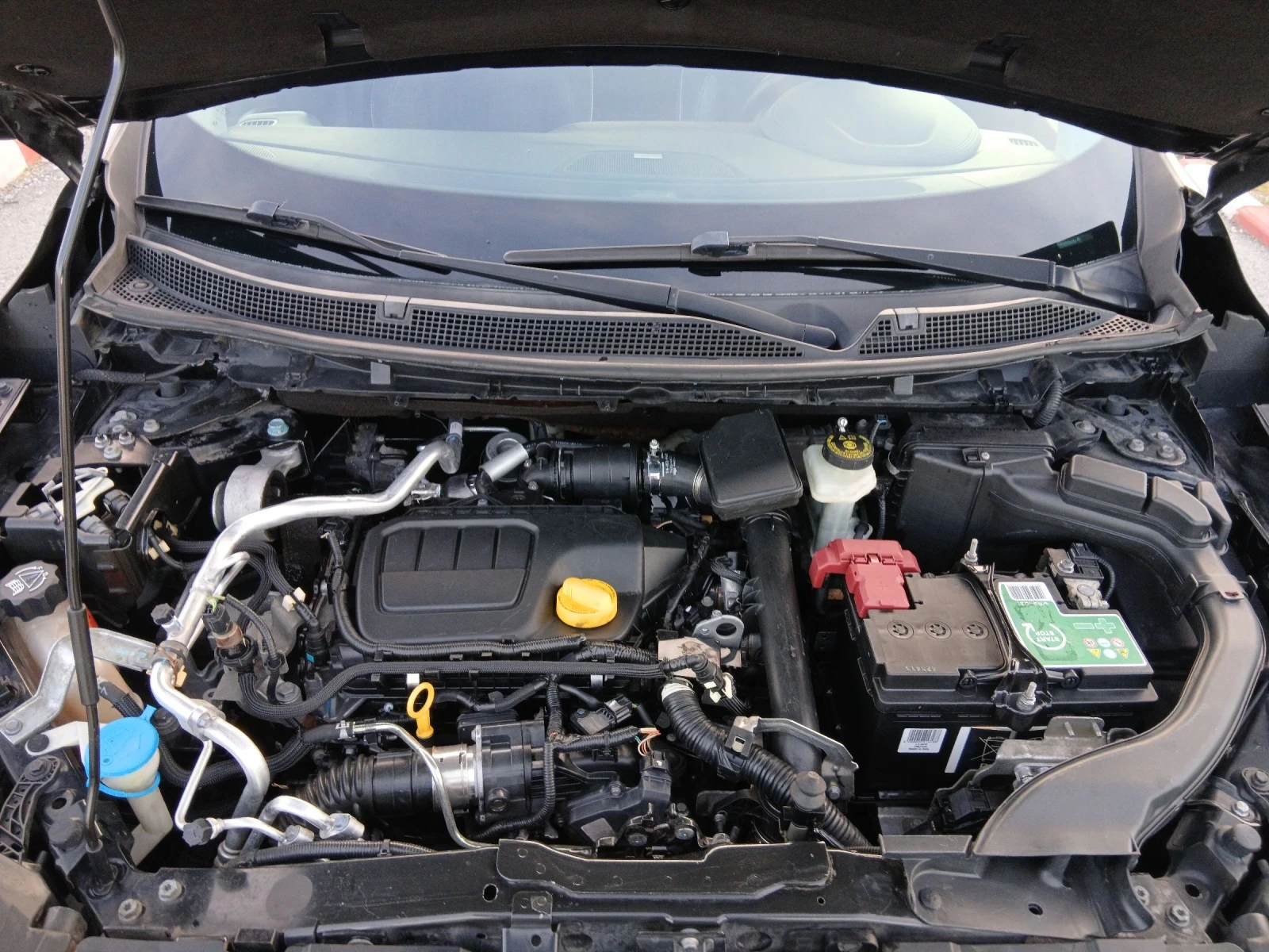 Renault Kadjar 1.6 d 4x4, снимка 14 - Автомобили и джипове - 53811737