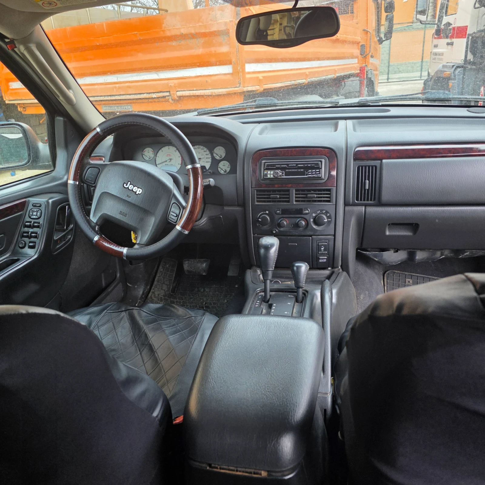 Jeep Grand cherokee, снимка 10 - Автомобили и джипове - 53965898