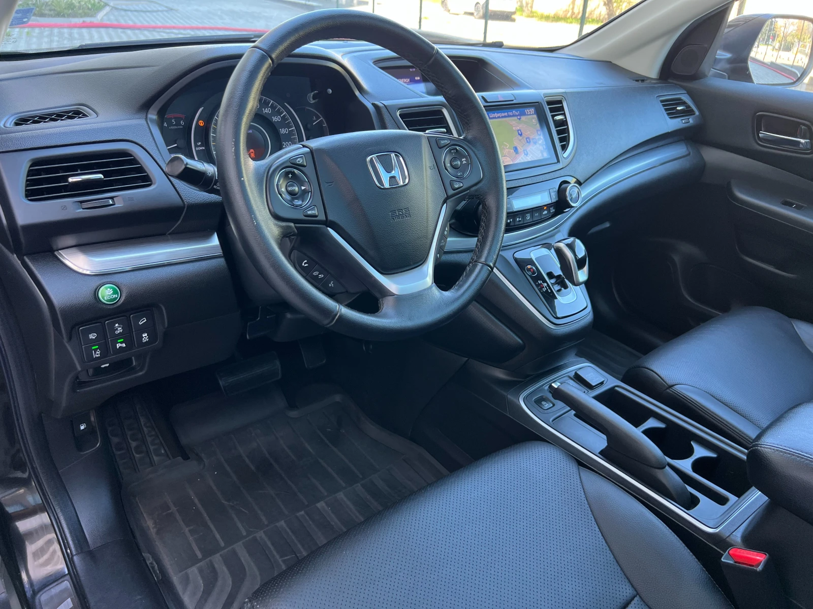 Honda Cr-v 1.6 I-DTEC AWD От БГ Панорама Keyless Go Distronic, снимка 10 - Автомобили и джипове - 54115441