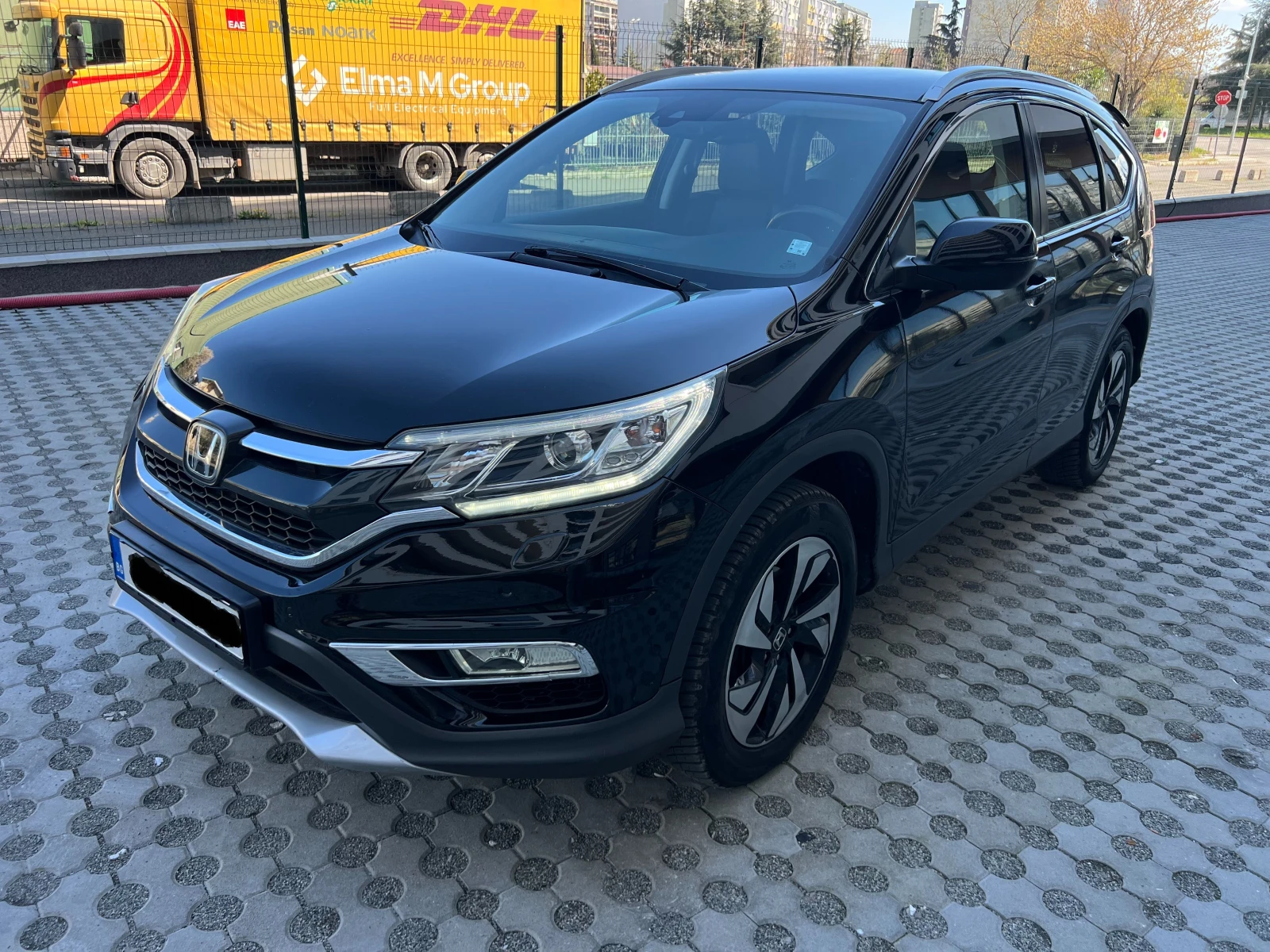 Honda Cr-v 1.6 I-DTEC AWD От БГ Панорама Keyless Go Distronic