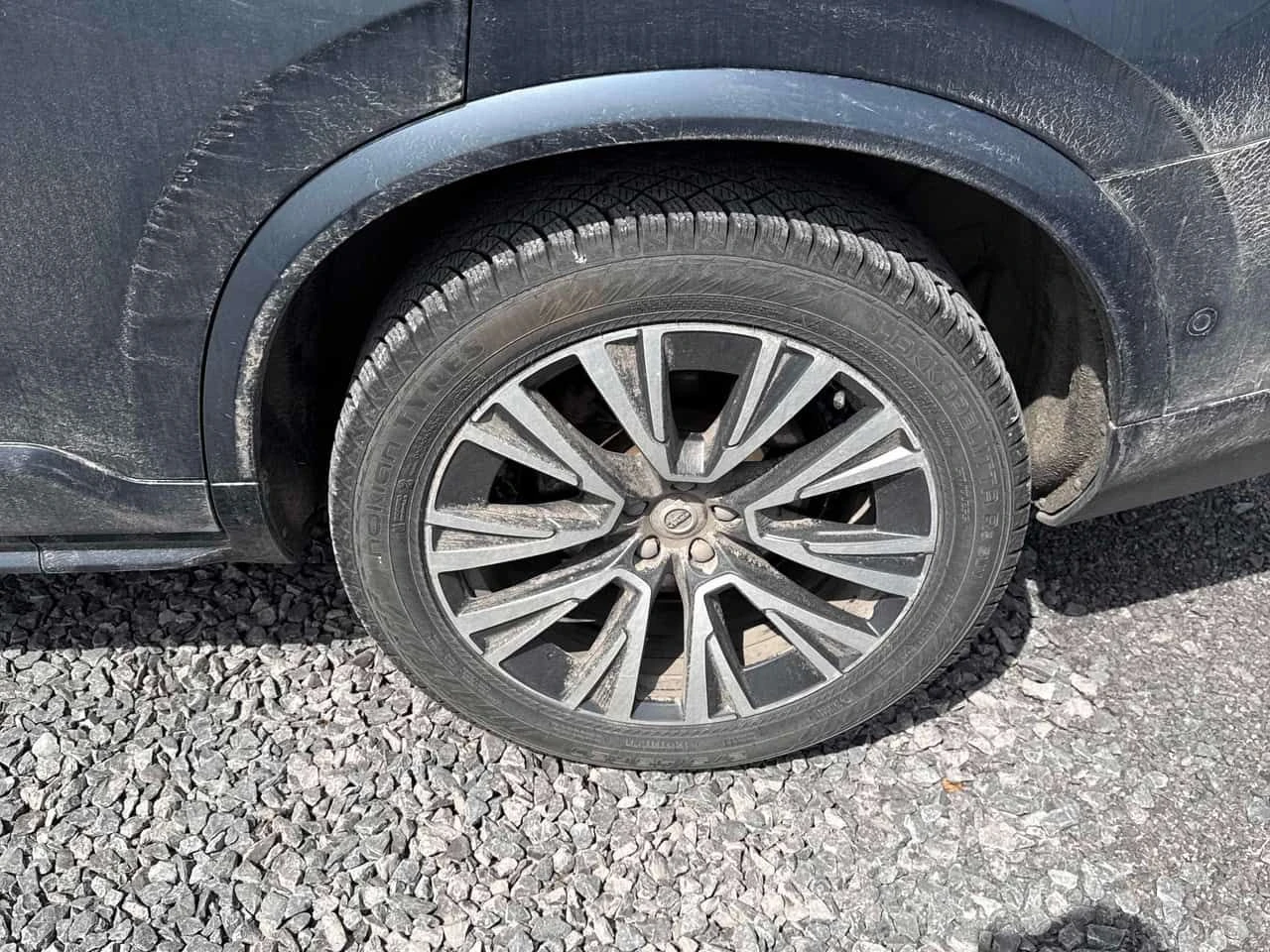 Volvo Xc90 * Momentum * 2 КЛЮЧА* ПОДГРЕВ* KEYLESS* , снимка 15 - Автомобили и джипове - 54367374