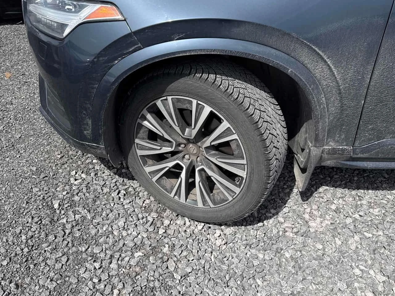 Volvo Xc90 * Momentum * 2 КЛЮЧА* ПОДГРЕВ* KEYLESS* , снимка 7 - Автомобили и джипове - 54367374