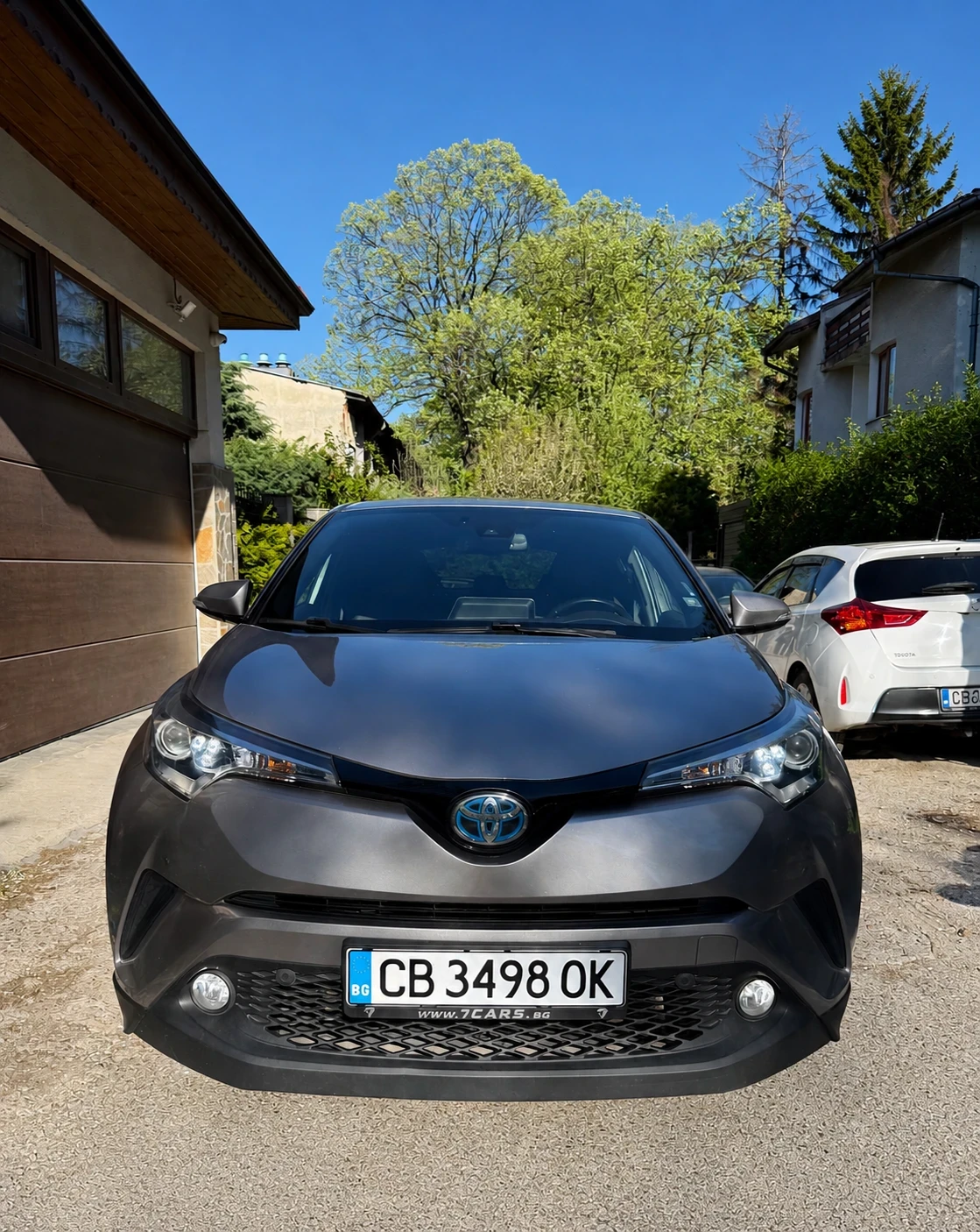 Toyota C-HR 1.8 Hybrid Lounge, Пълна Сервизна Книжка, Keyless