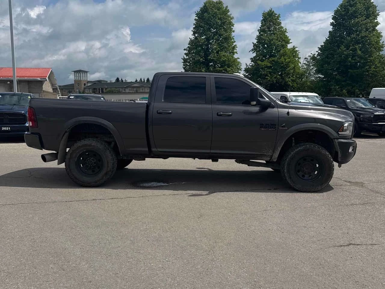 Dodge RAM 2500 * Laramie * АВТОКРЕДИТ БЕЗ ПЪРВОНАЧАЛНА ВНОСКА* , снимка 3 - Автомобили и джипове - 54810171