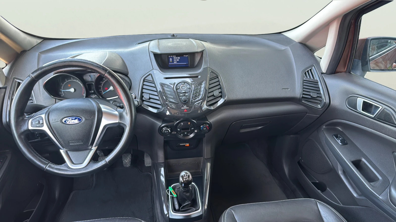 Ford EcoSport 1.0 EcoBoost, снимка 11 - Автомобили и джипове - 55042692
