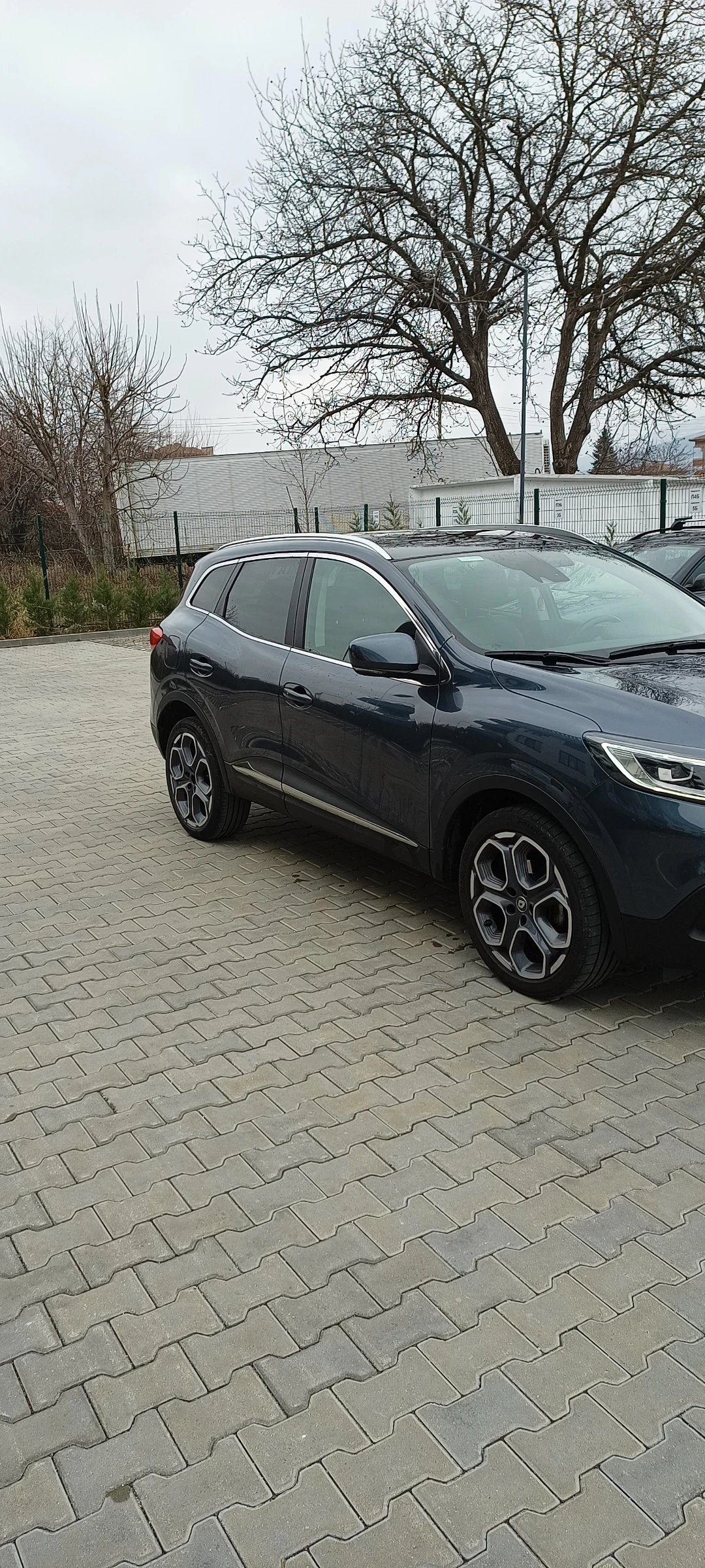 Renault Kadjar, снимка 2 - Автомобили и джипове - 55294231