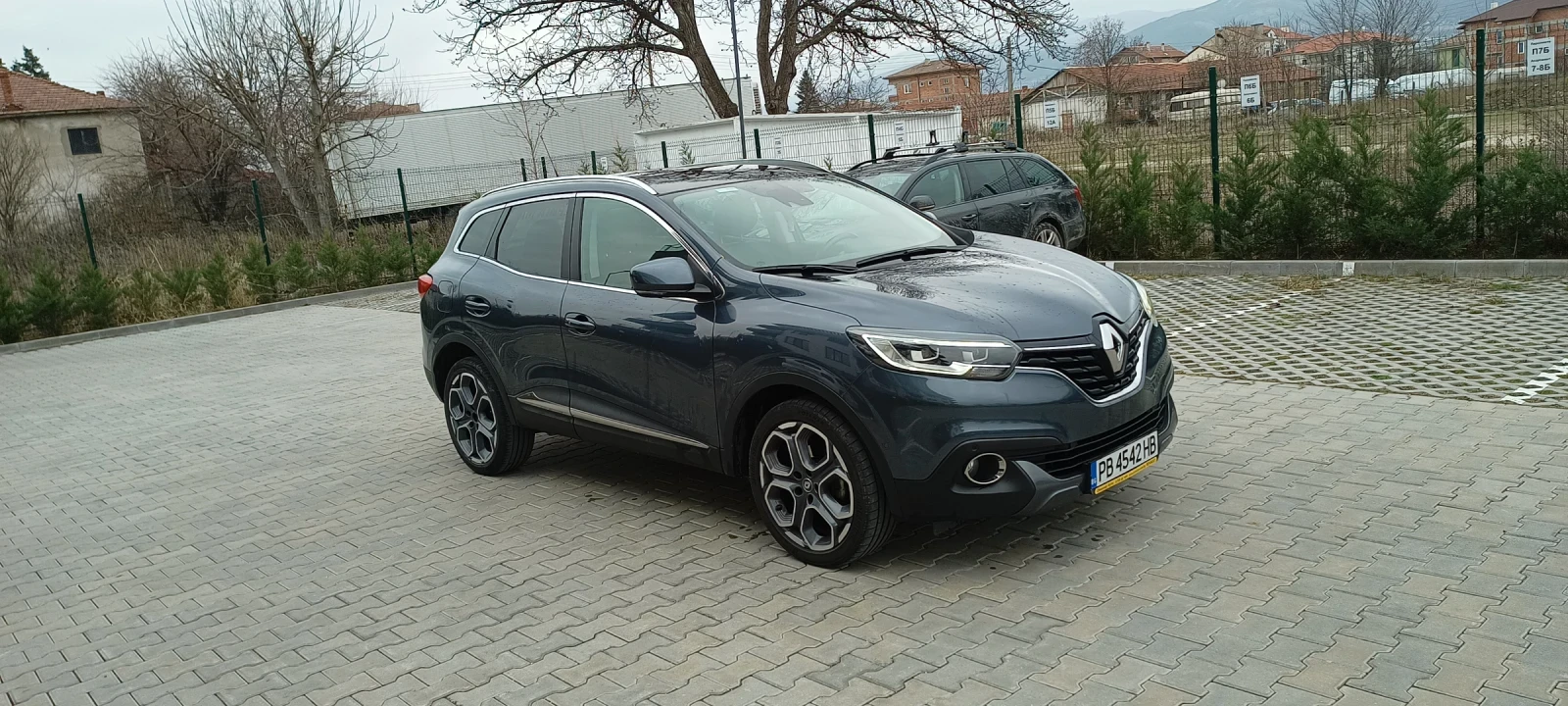 Renault Kadjar, снимка 3 - Автомобили и джипове - 55294231