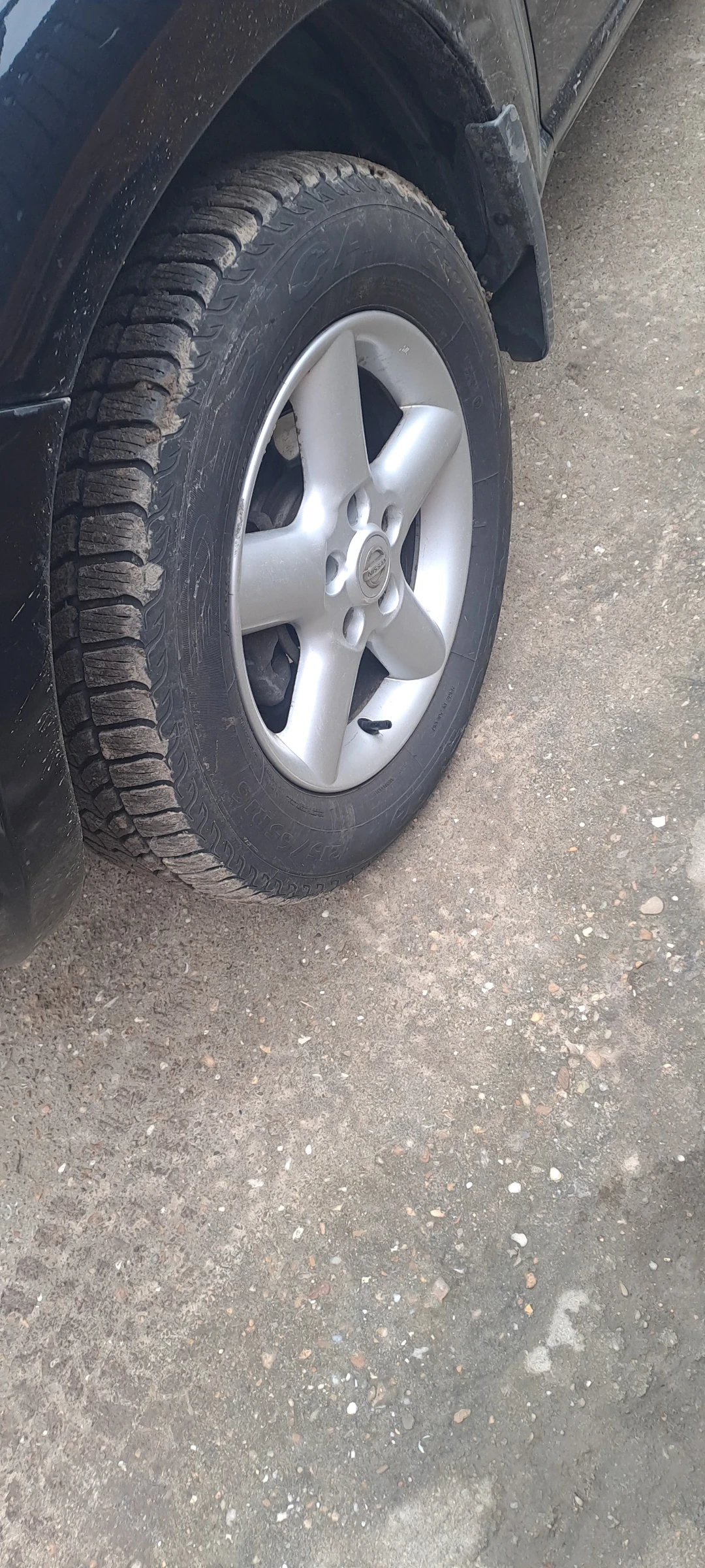 Nissan X-trail 2.2, снимка 4 - Автомобили и джипове - 55592762