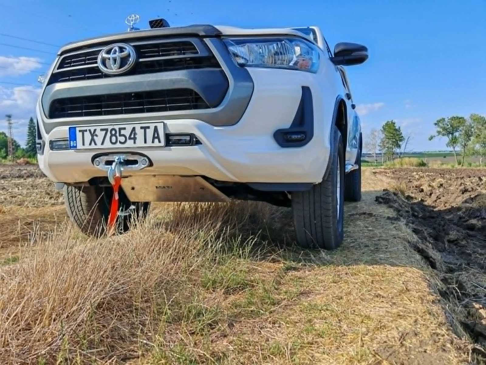 Toyota Hilux, снимка 9 - Автомобили и джипове - 55732580