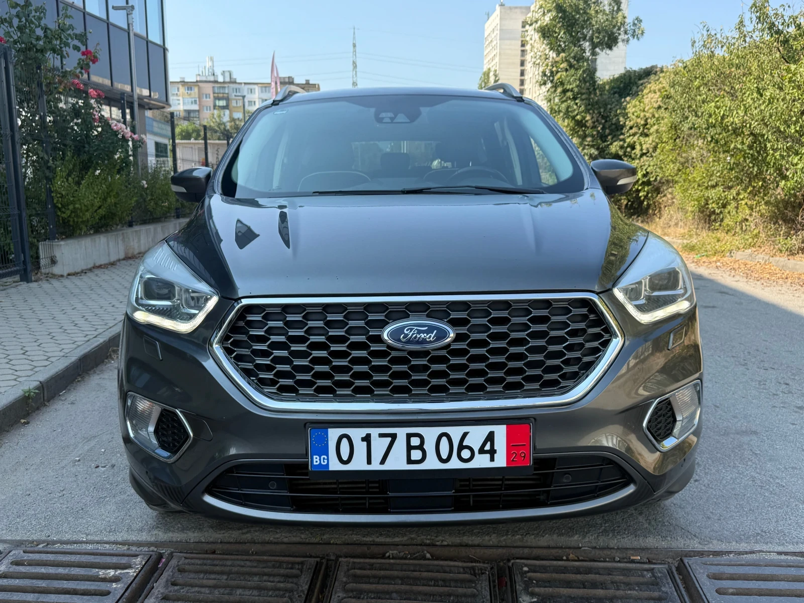 Ford Kuga * 2.0TDCI* VIGNALE* PANORAMA* FULL* LIZING* , снимка 2 - Автомобили и джипове - 55786485