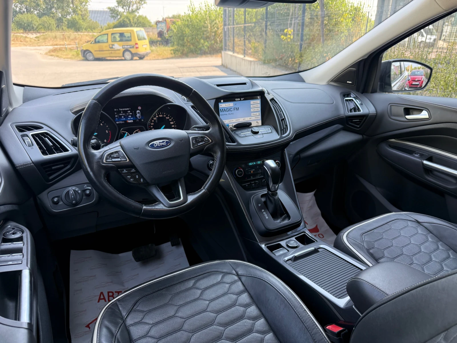 Ford Kuga * 2.0TDCI* VIGNALE* PANORAMA* FULL* LIZING* , снимка 7 - Автомобили и джипове - 55786485