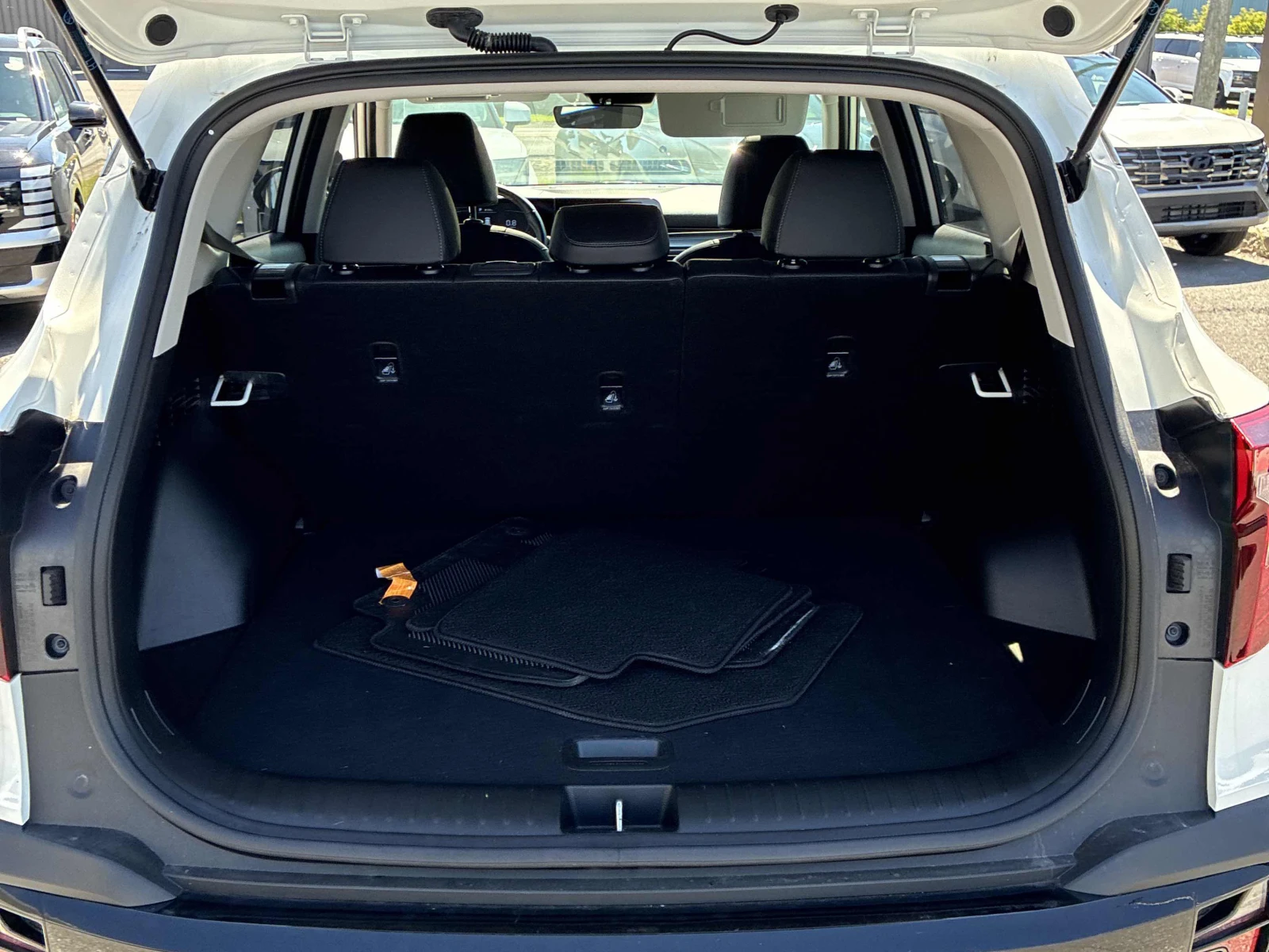 Kia Seltos EX, ���������� | Mobile.bg � ����������� 15