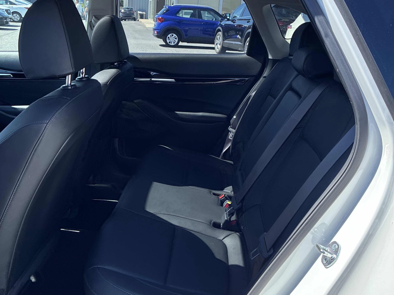 Kia Seltos EX, ���������� | Mobile.bg � ����������� 14